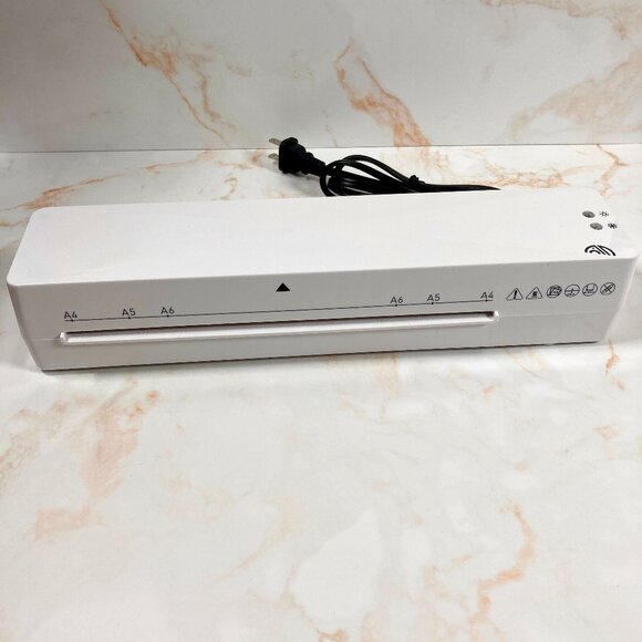Svantto A4 Laminator || 9 inch Mini White - Picture 4 of 7